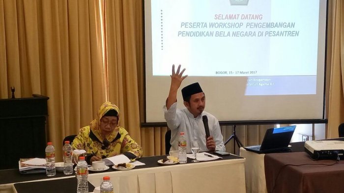 Wahdah Islamiyah Kecam Larangan Memakai Cadar di Kampus
