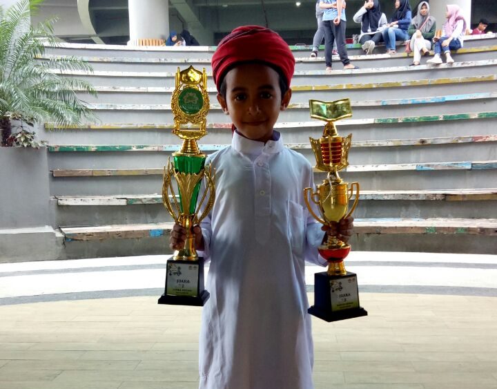 Murid SD Wahdah Juara Tahfidz dan Adzan di Athirah Islamic Fair 2018